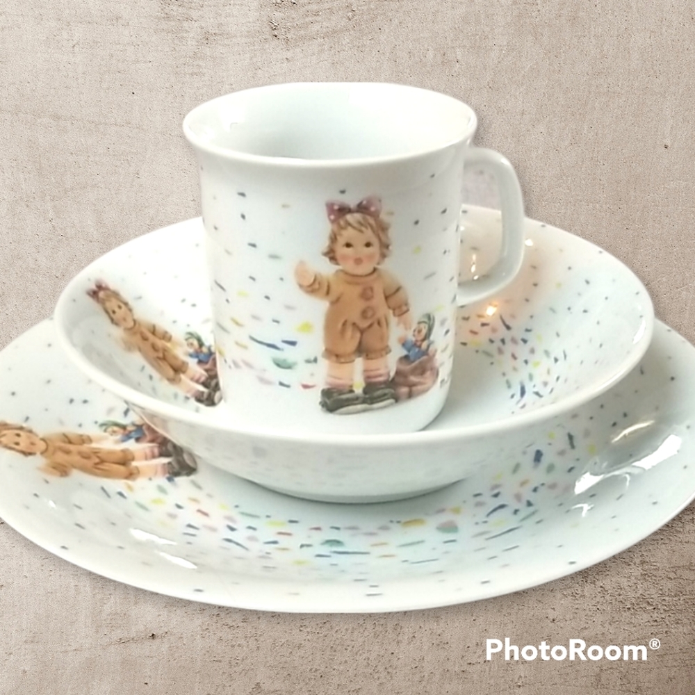 3 Piece MJ Hummel Childrens Place Setting